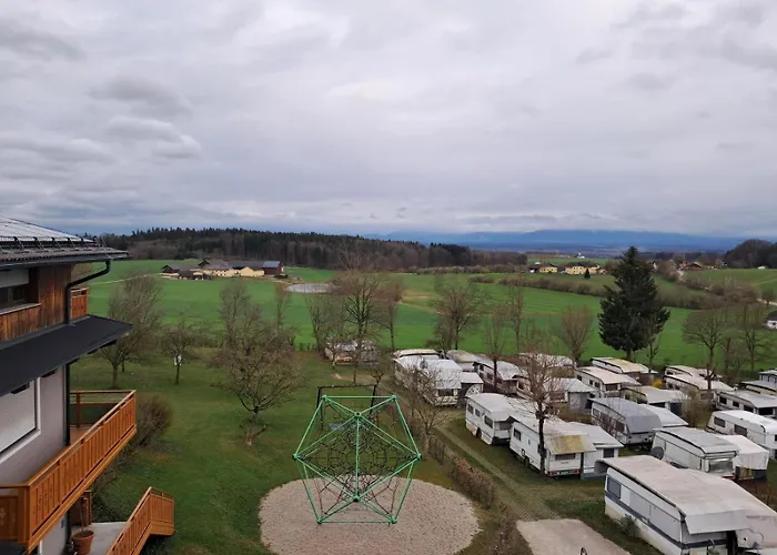 Seestueberl Dachgeschoss Apartmán Sankt Pantaleon (Innviertel)